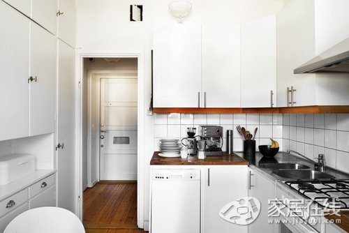 44平北欧单身公寓 阳光满满且花儿朵朵