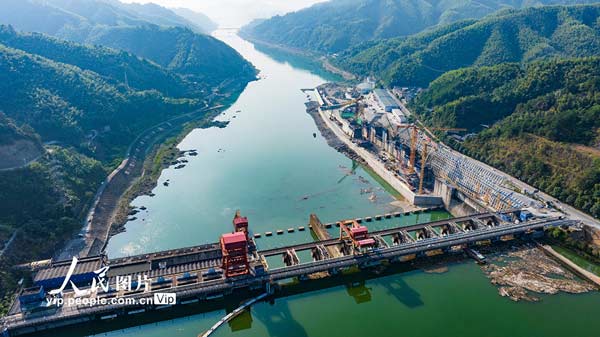 湖南怀化：沅水航道建设战犹酣