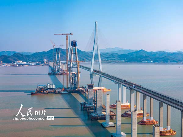 浙江宁波：象山港跨海大桥建设有序推进