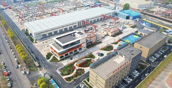 砥砺前行　彰显央企本色　改革创新　再创行业