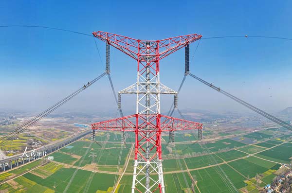 安徽铜陵:守护“西电东送”绿电通道