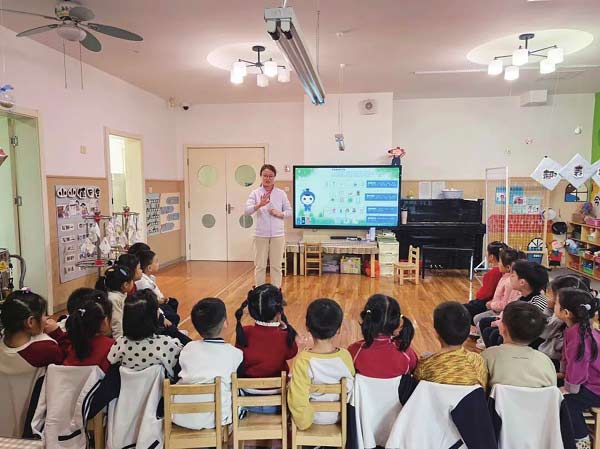 “环保课堂”搬到孩子们身边