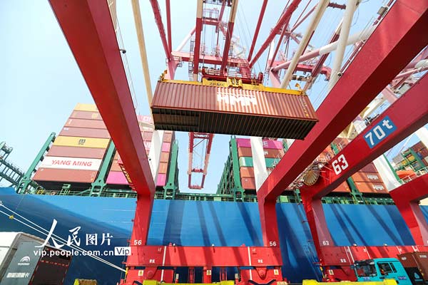 山东港口青岛港一季度新增7条集装箱航线