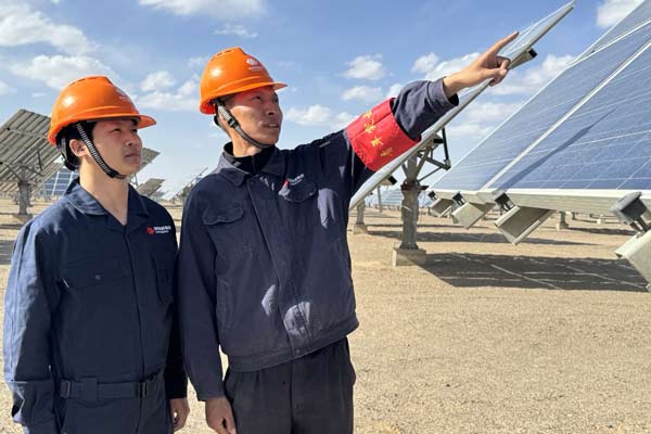 雪域育英才 丹心报故乡——国家能源集团青海龙