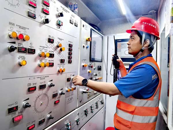 坐标深圳，“开拓二号”顺利始发！