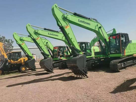 柳工电动挖掘机单月销量创新高！