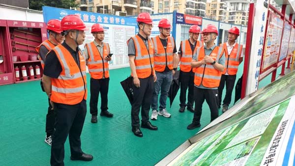 董梁到深圳片区项目开展大监督“四不两直”检