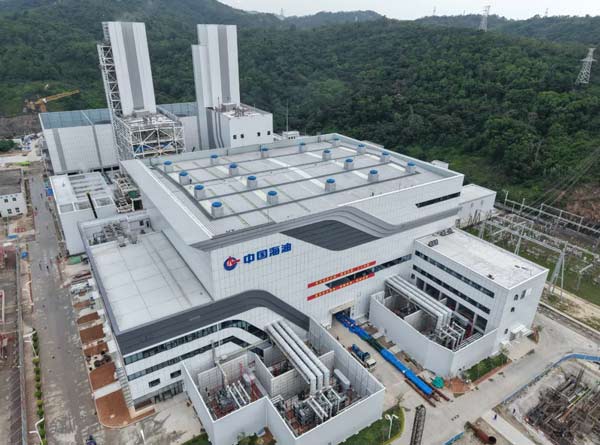 深圳电厂升级项目1号机组首并成功