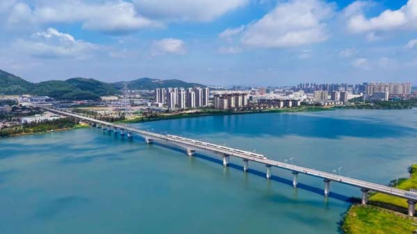 杭台高铁温玉段今日开通 浙江实现“1小时高铁交
